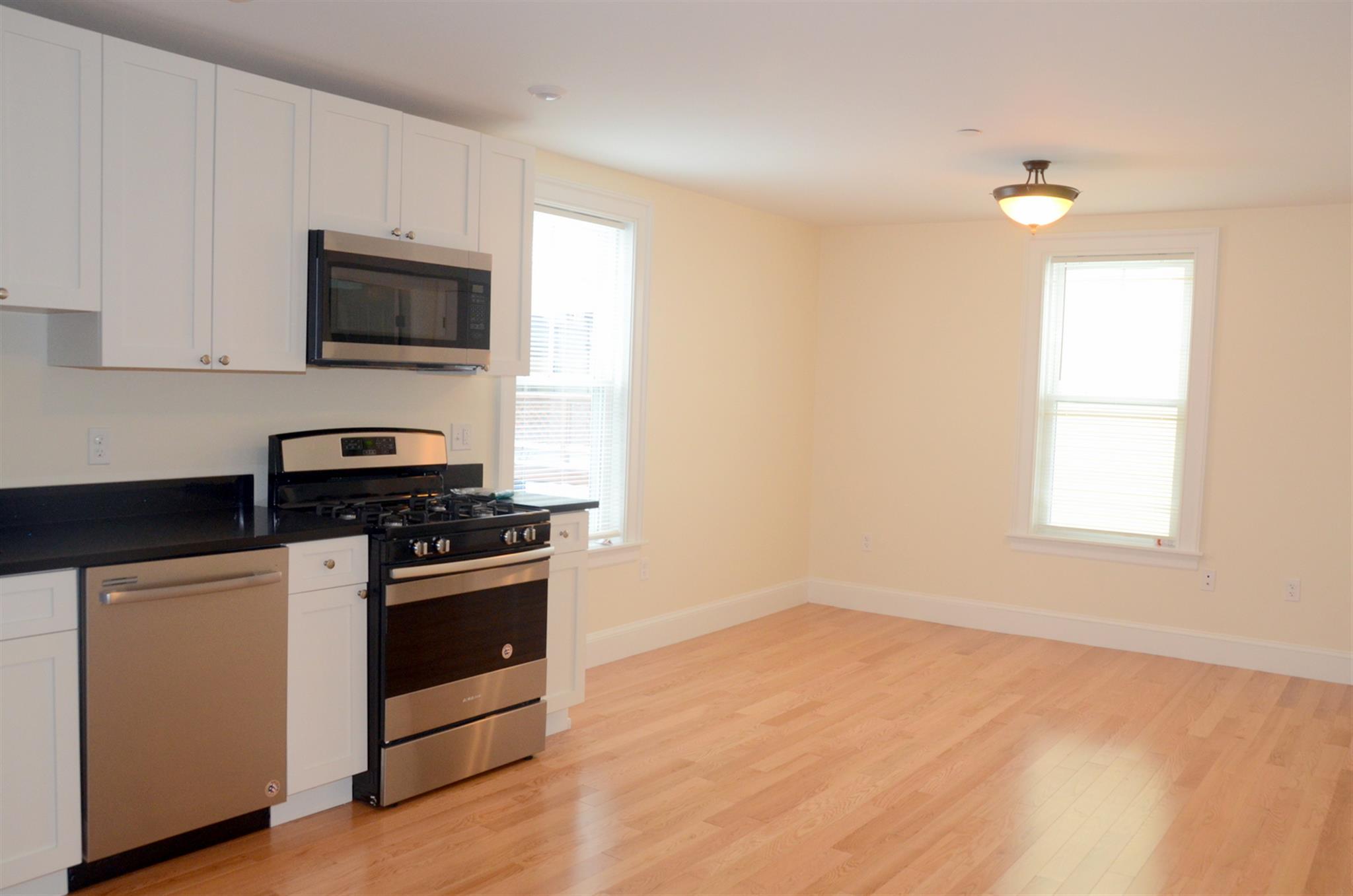 26 Putnam St, Prospect Hill