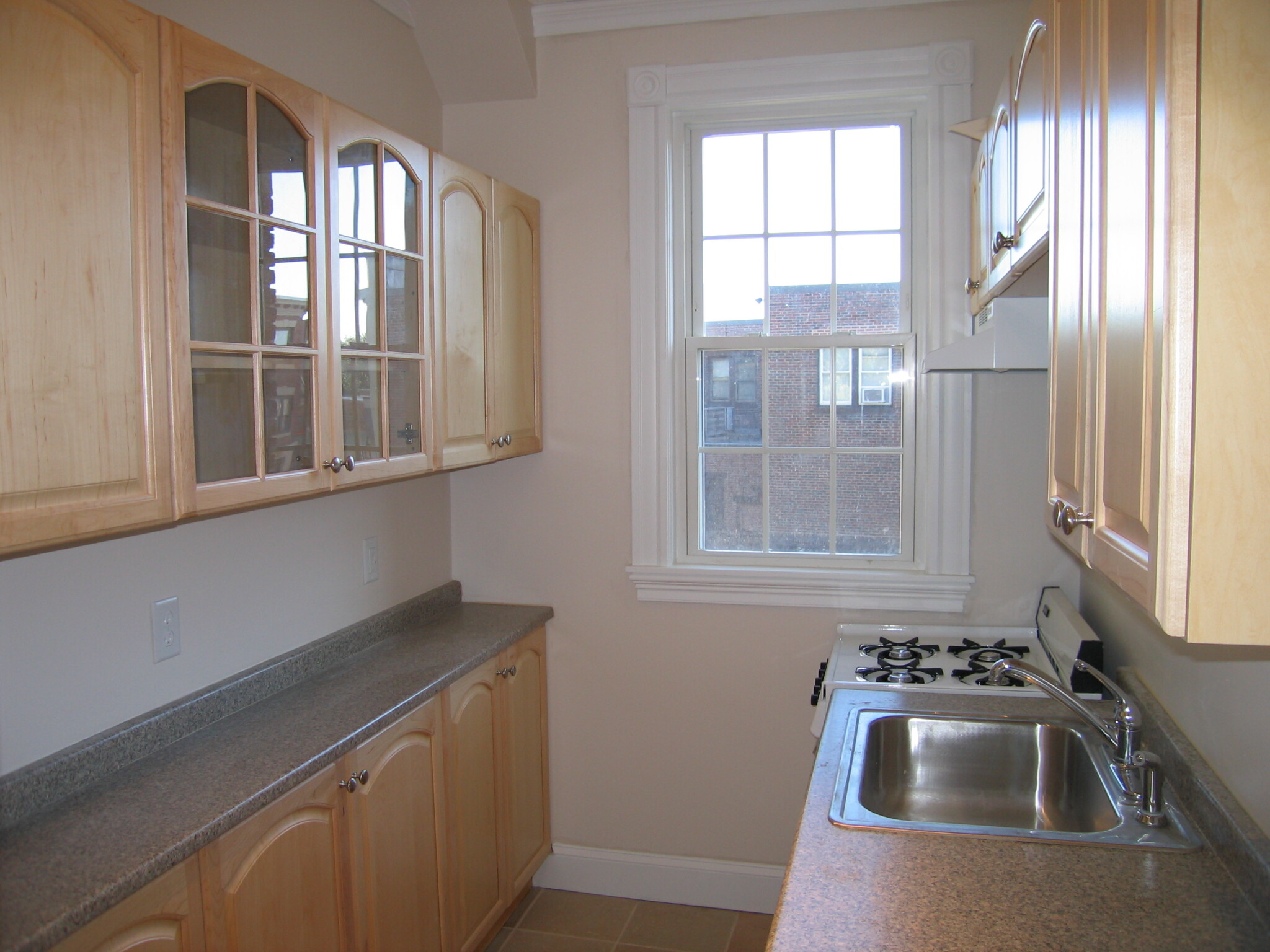 15 Glenville Ave, Allston