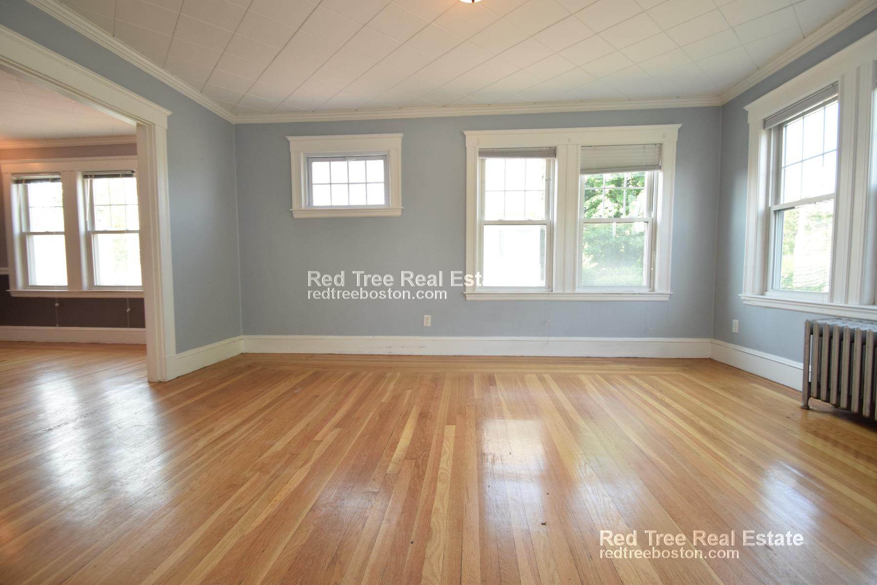 4 bed, 2 bath apartment for rent at 894 Fellsway Unit 2, Medford — photo 27 of 27
