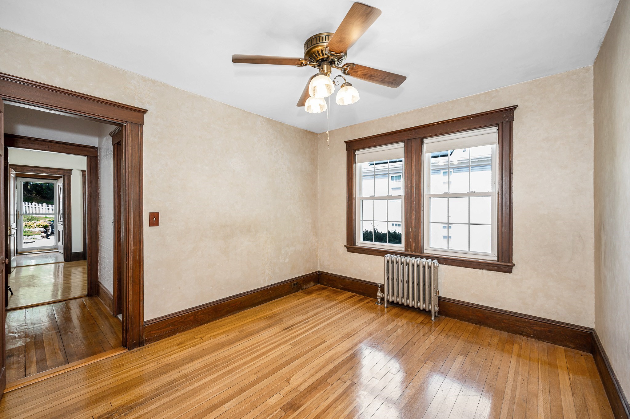 26 Leonard St, Woburn