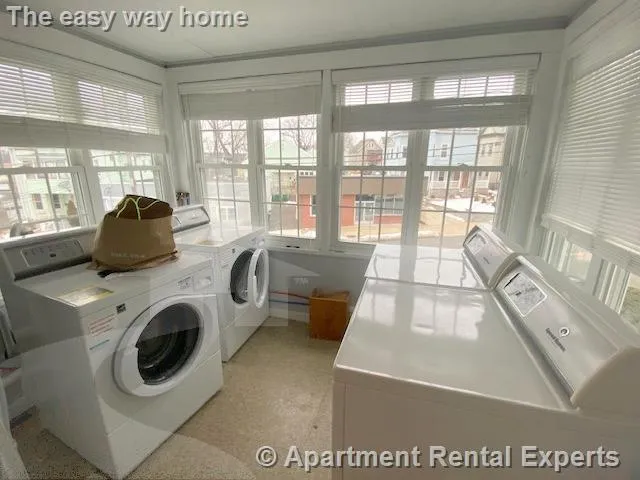 519 Main St, Magoun Square