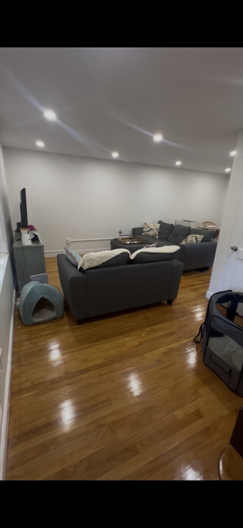 324 Lexington St, Watertown