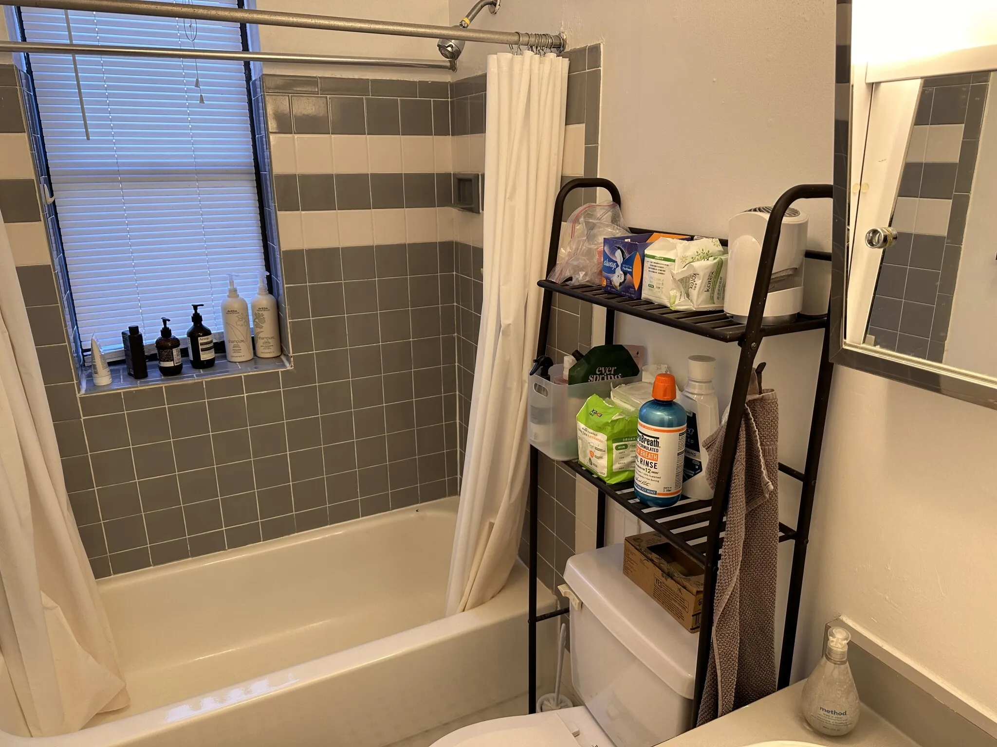 829 Beacon St, Fenway