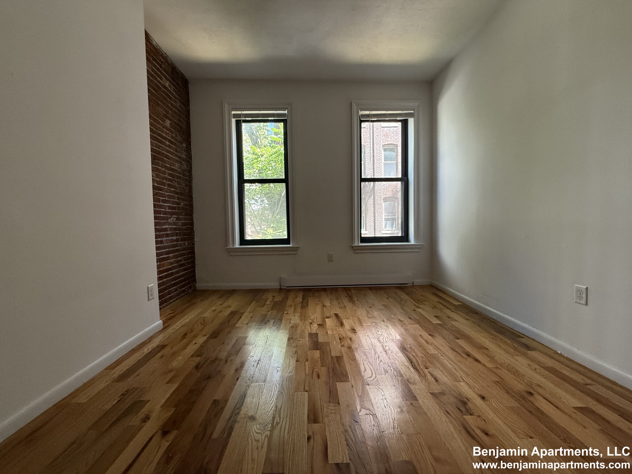 23 Cortes St, Back Bay