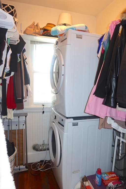 69 Marine Rd, South Boston