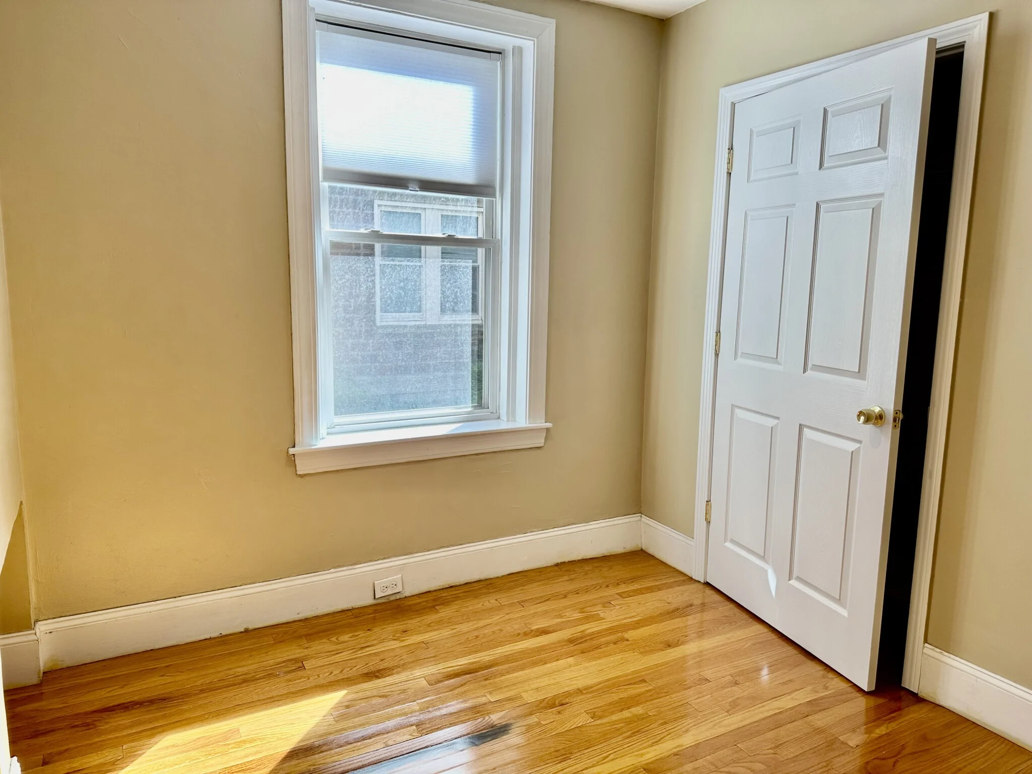 328 Saint Paul St, Brookline