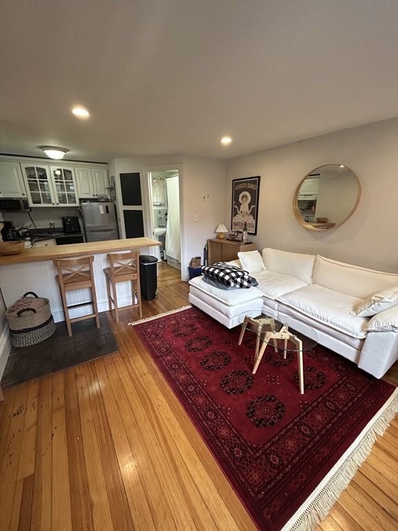 36 Temple St, Beacon Hill