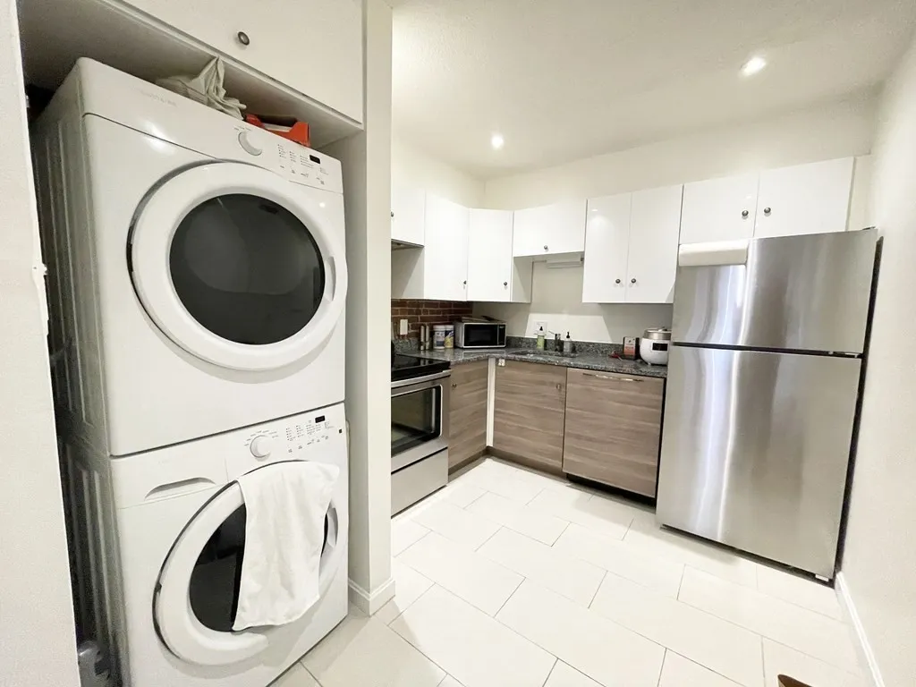 73 Gainsborough, Fenway