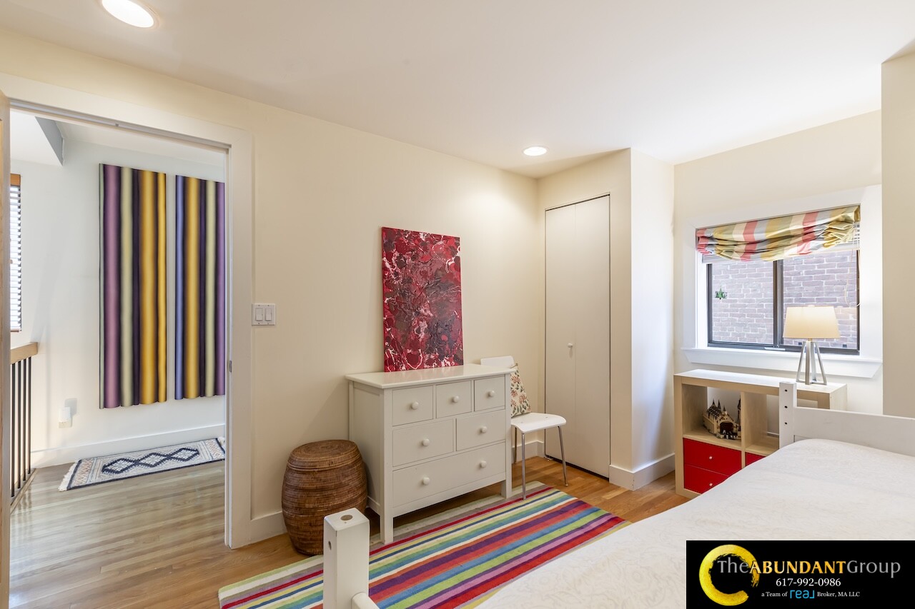 54 Trowbridge St, Mid-Cambridge