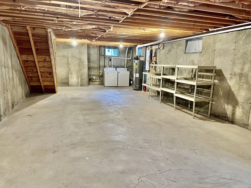 17 Myrtle St, Watertown