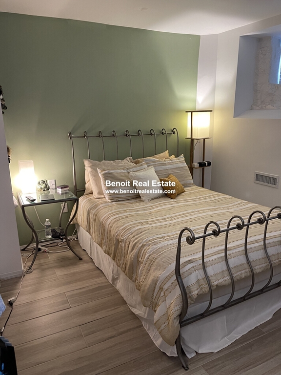 111 Woodstock St, West Somerville