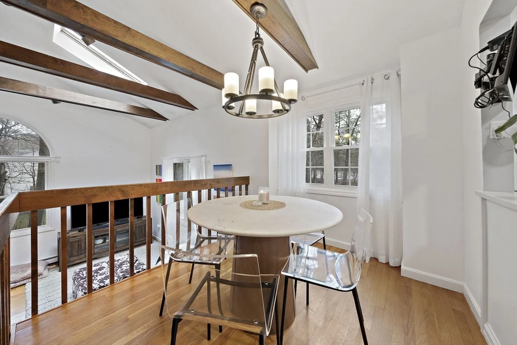 20 Trayer Rd, Canton