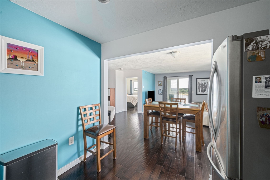 200 Cove Way, Quincy Point