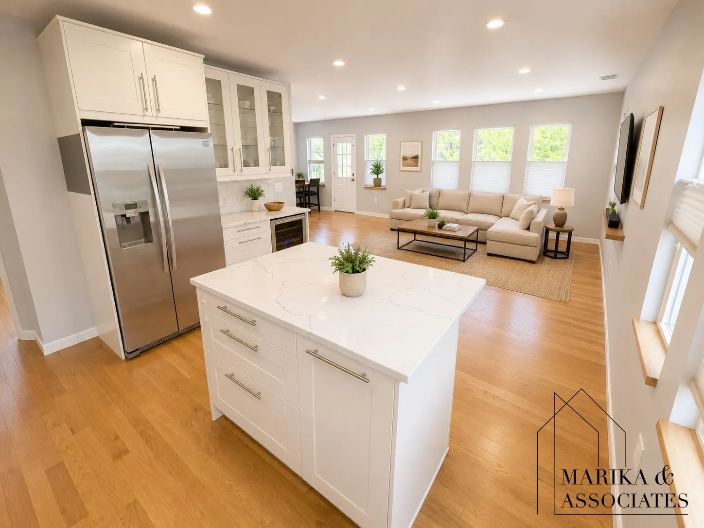576 Lagrange St, West Roxbury