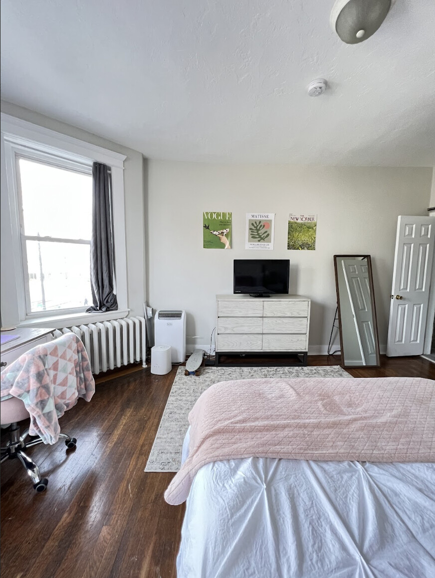 1082 Commonwealth Ave, Brighton