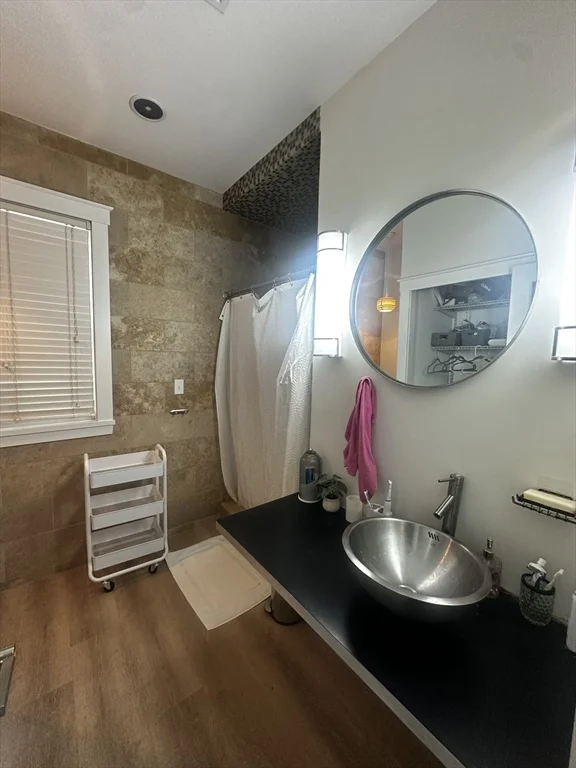129 G St, South Boston