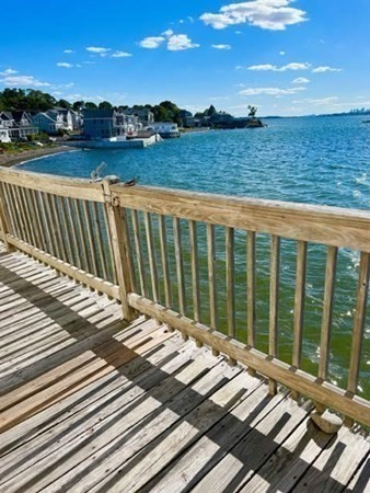 69 Castle Rd, Nahant