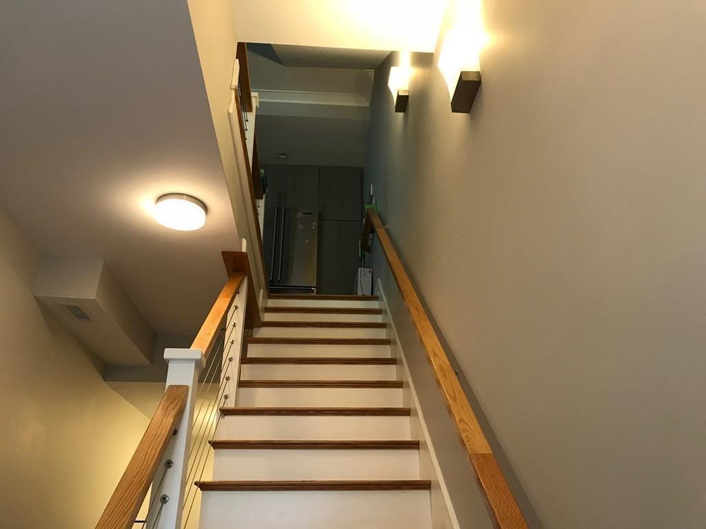 174 Gold St, South Boston