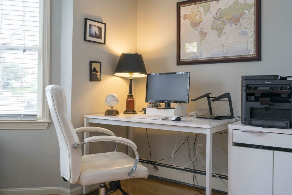 2 bed, 1 bath apartment for rent at 101 Lamartine St Unit 1, Jamaica Plain — photo 17 of 18