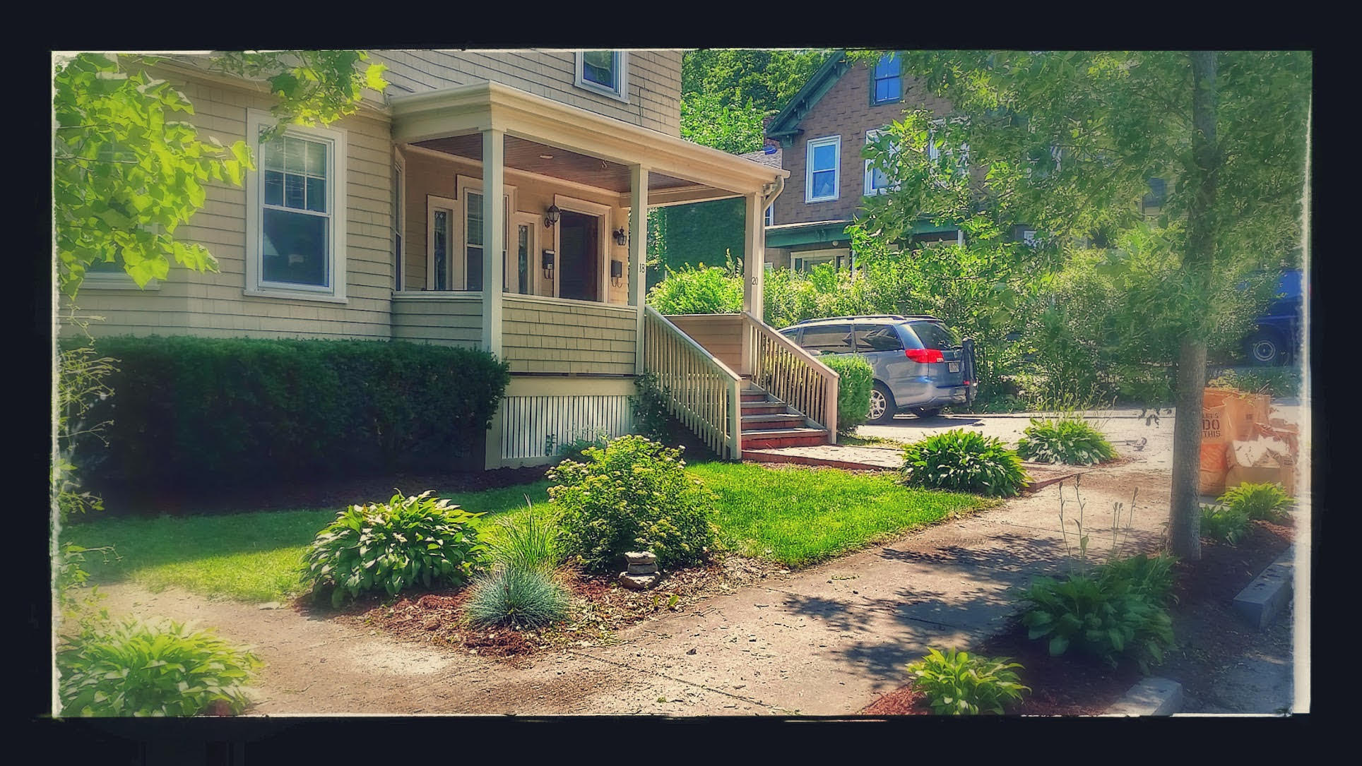 3 split bed, 2 bath apartment for rent at 20 Oakland St Unit 1, Newton Corner — photo 2 of 31