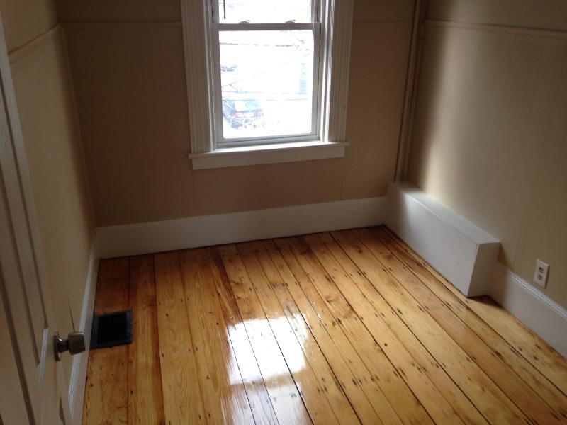 6 bed, 2 bath apartment for rent at 2 Highgate St Unit 1, Allston — photo 6 of 16