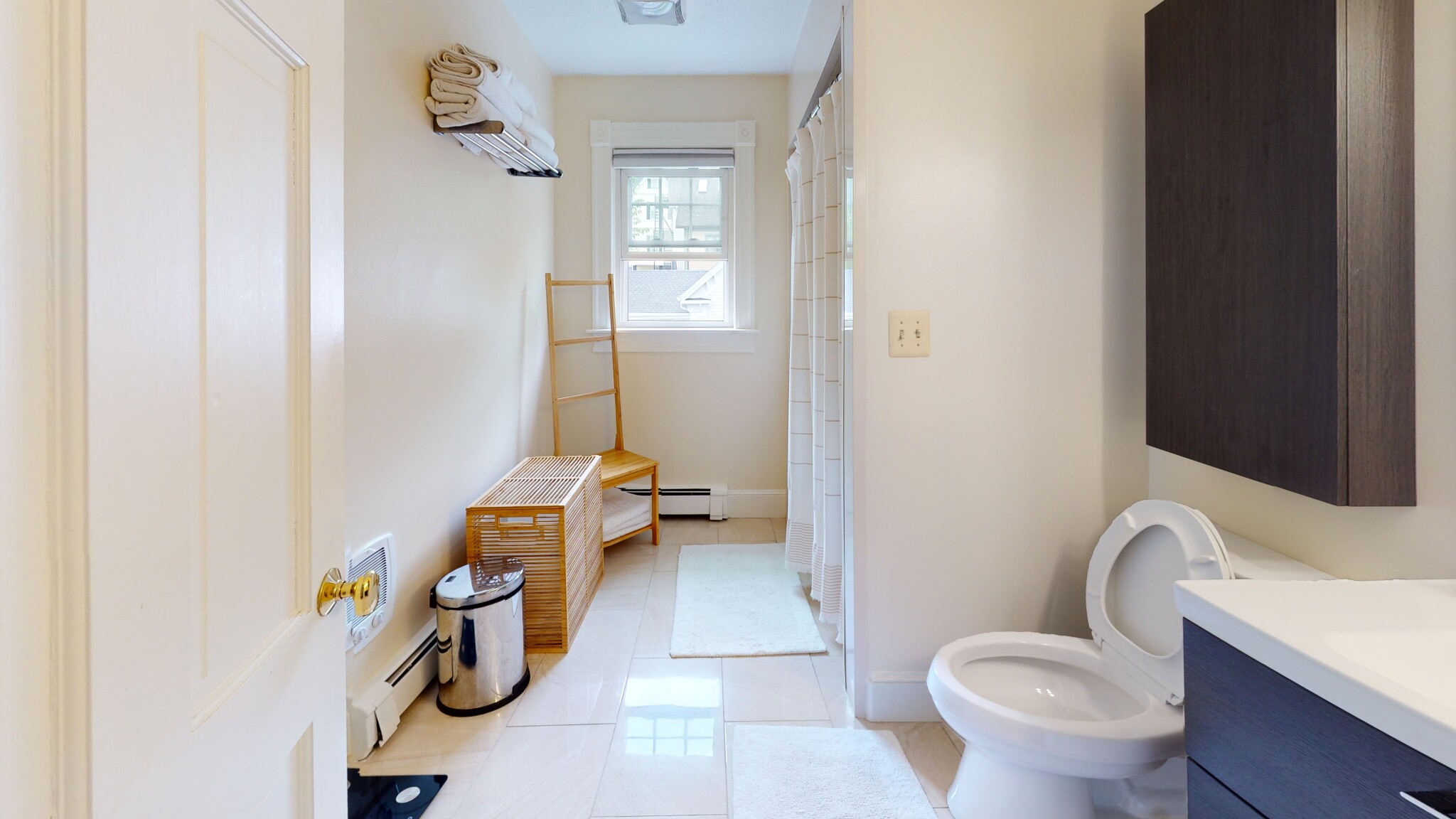 3 split bed, 2 bath apartment for rent at 20 Oakland St Unit 1, Newton Corner — photo 23 of 31