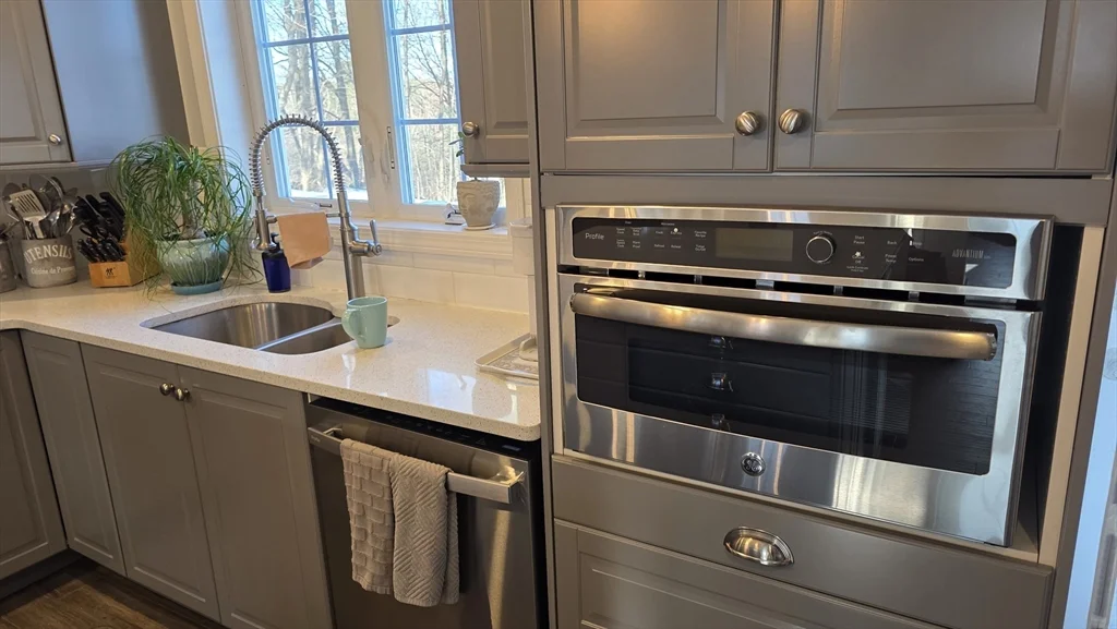 533 Prospect St, West Boylston