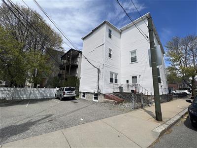 11 Victoria St, West Somerville