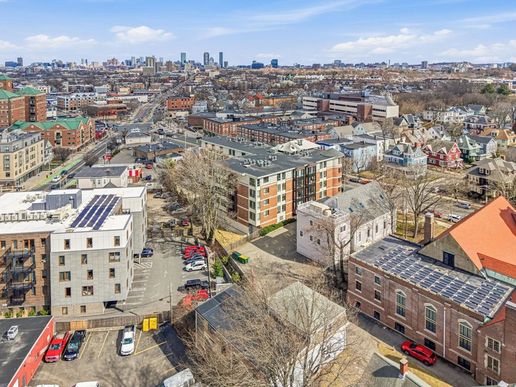 533 Cambridge St, Allston