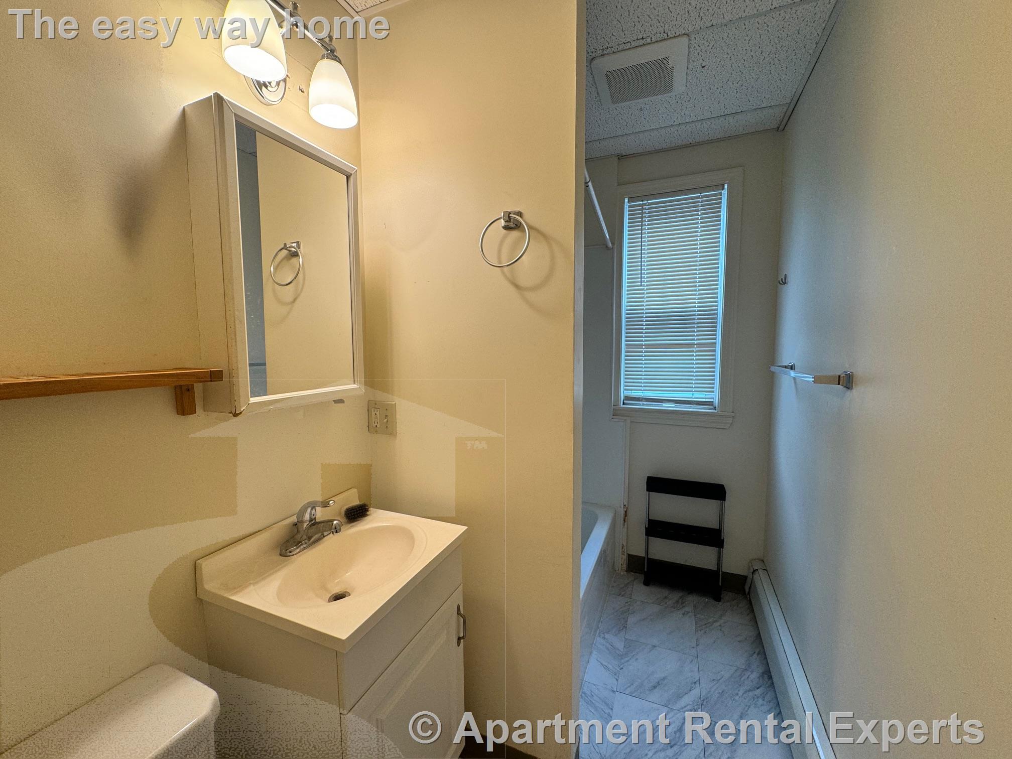 61 Webster Ave, Inman Square
