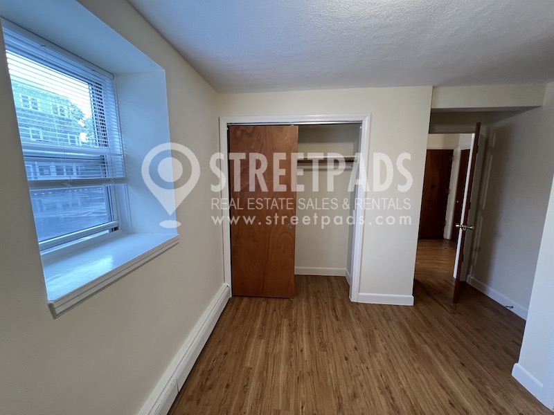 164 Beacon St, Back Bay