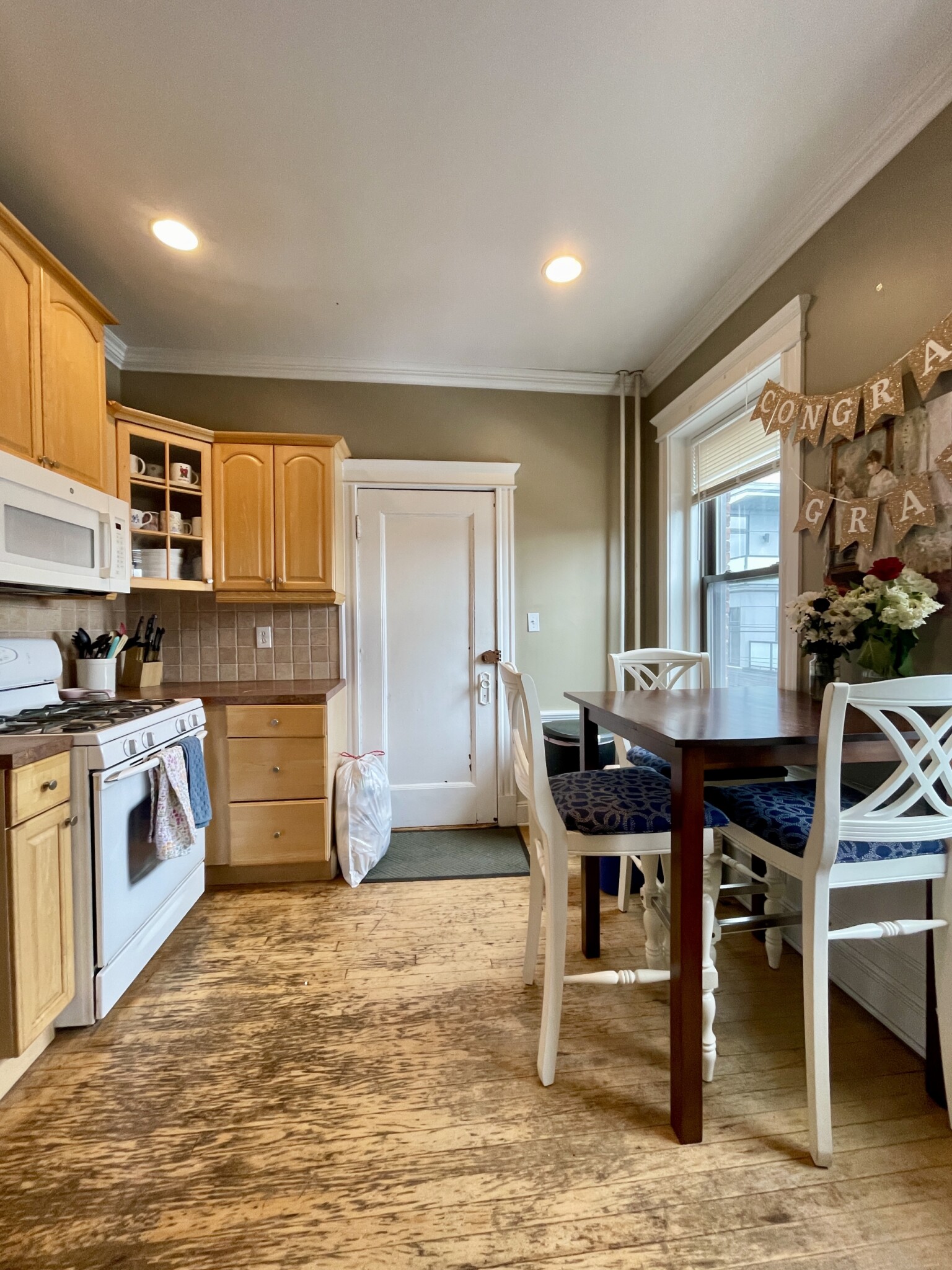 10 Greenway Ct, Coolidge Corner