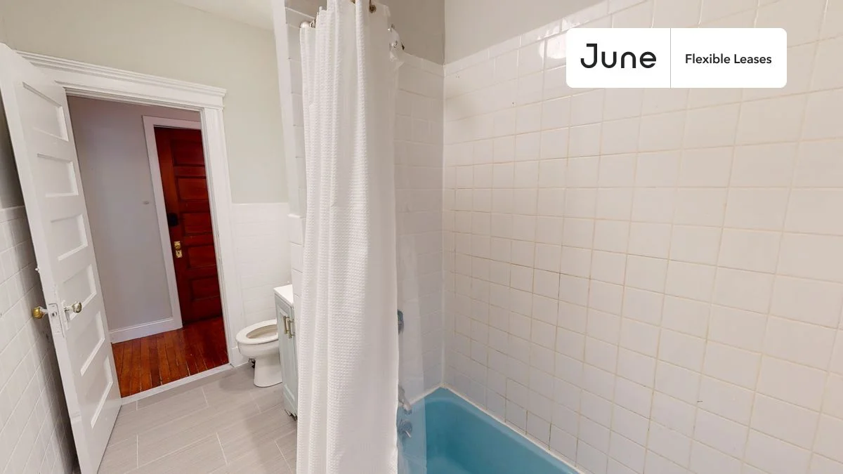 1905 Beacon St, Brookline