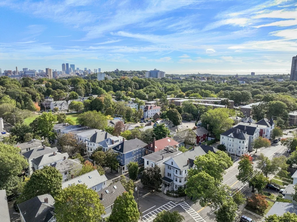 118 Franklin St, Brookline