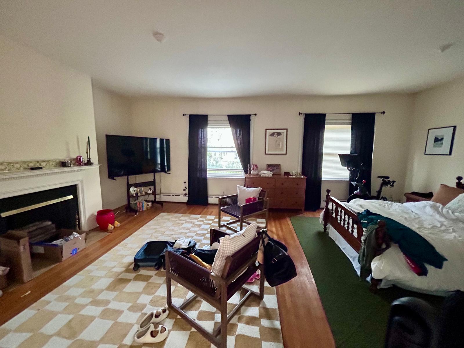 1712 Beacon St, Brookline