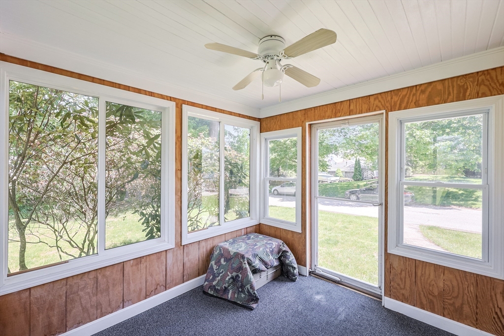 60 Verndale Ave, Attleboro