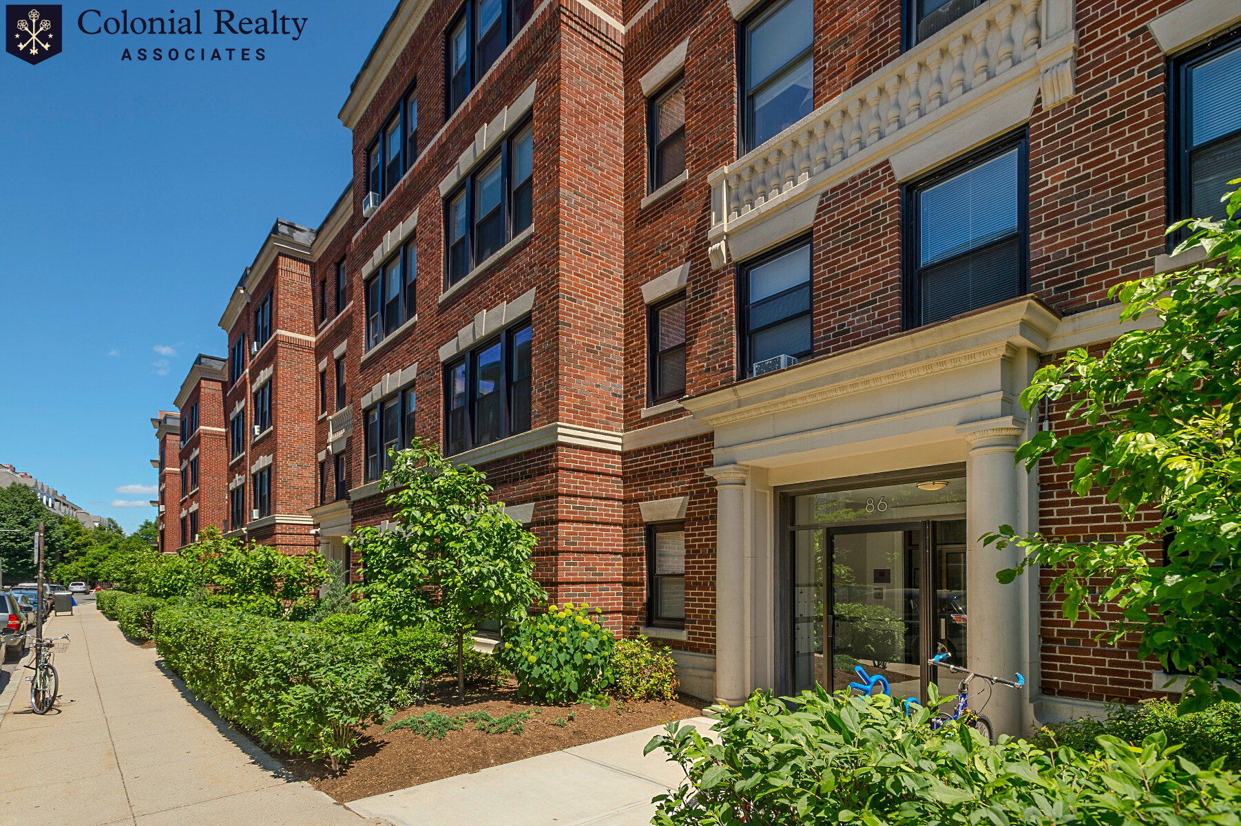 82 Brainerd Rd, Allston