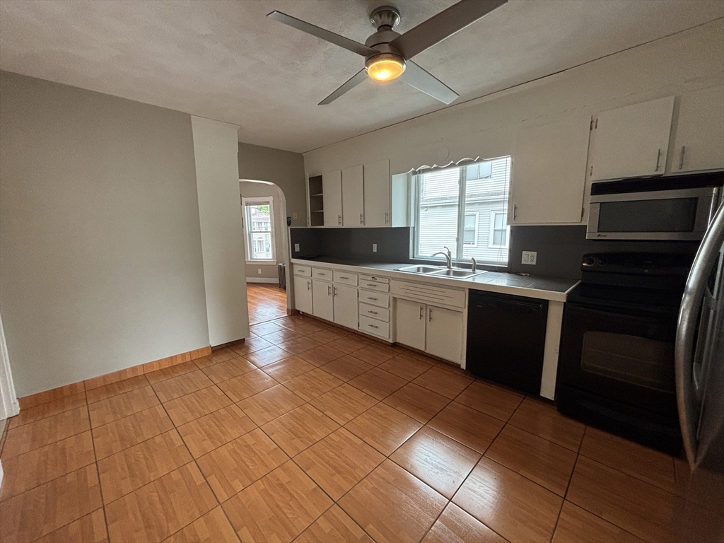 42 Bainbridge St, Malden