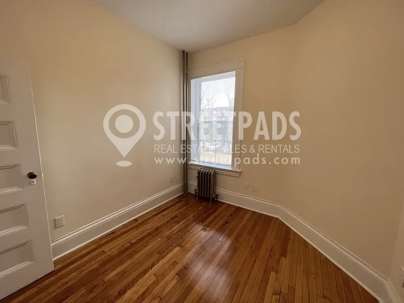 2 Ware St, Mid-Cambridge