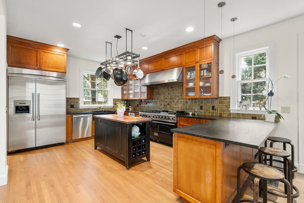 57 Hedge Rd, Brookline