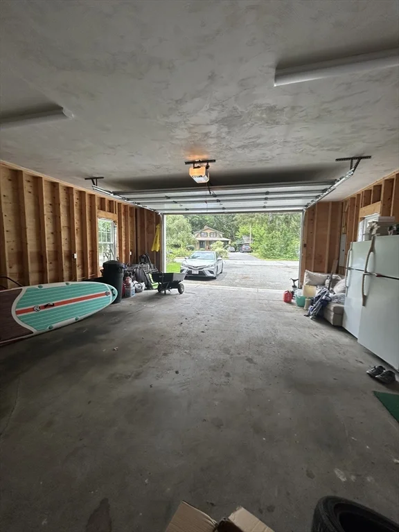 227 Wood St, Hopkinton