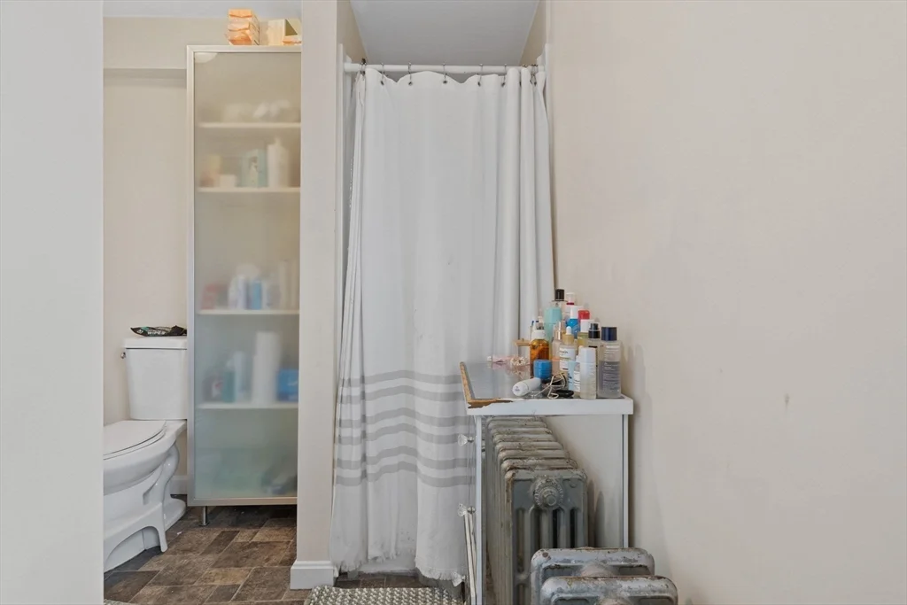 19 Alfred St, Everett