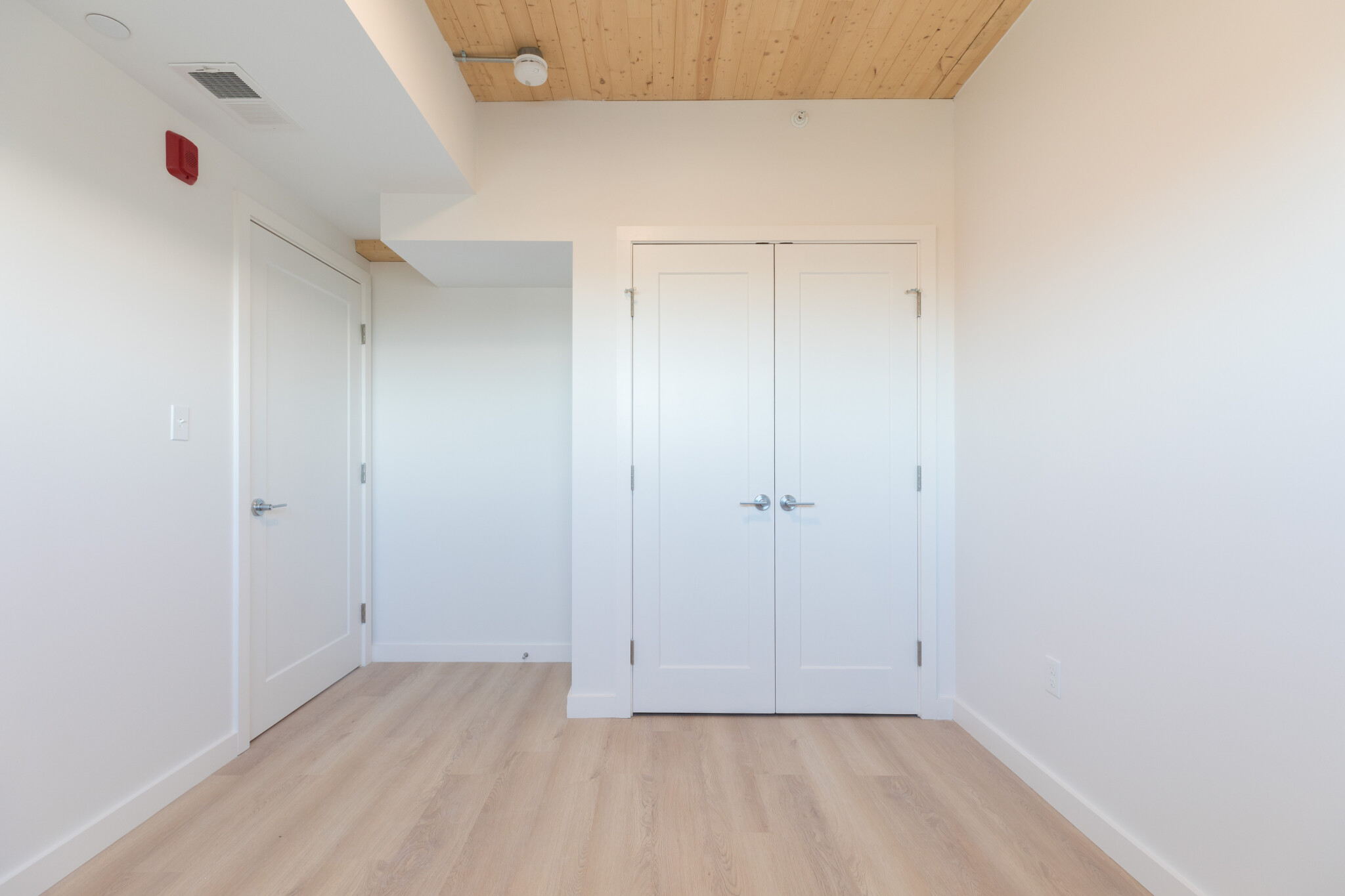 11 East Lenox St, Roxbury