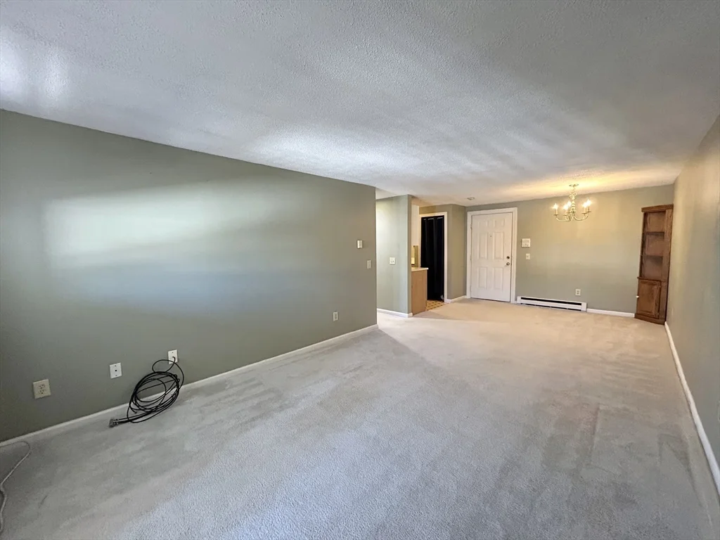 186 Heritage Dr, Northbridge