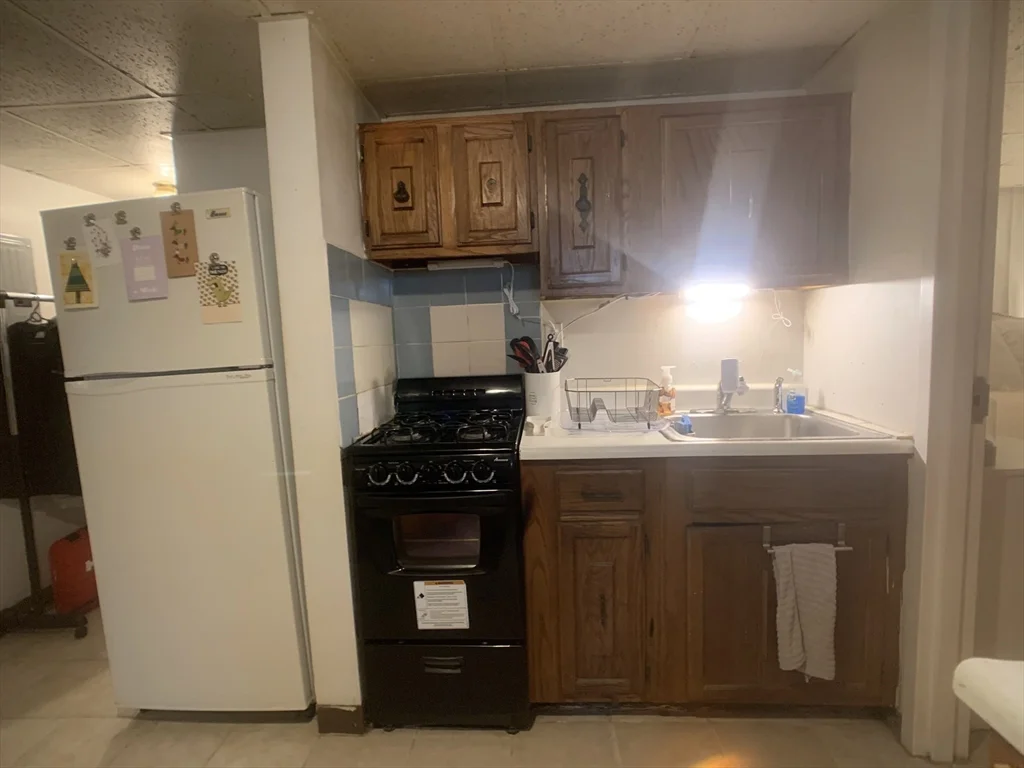 1641 Commonwealth Ave, Brighton