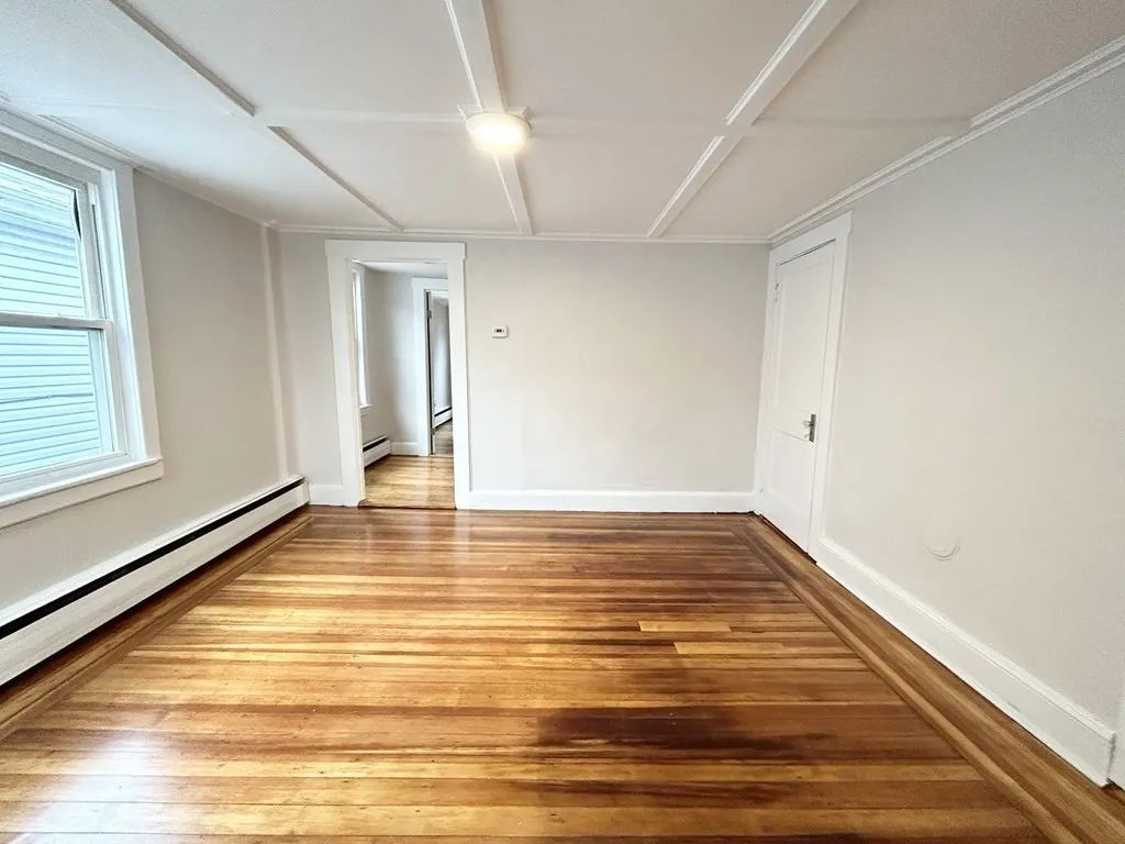 13 Saratoga, Boston