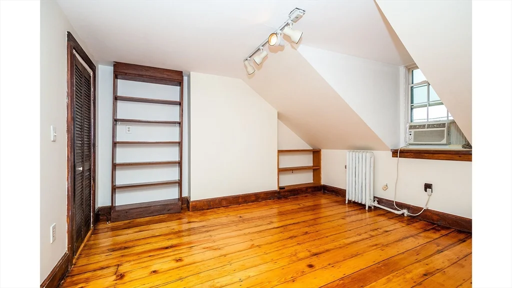 31 Myrtle St, Beacon Hill