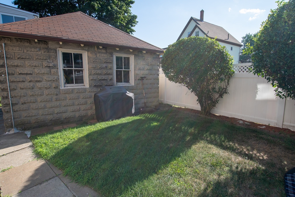 96 Grant Ave, Medford