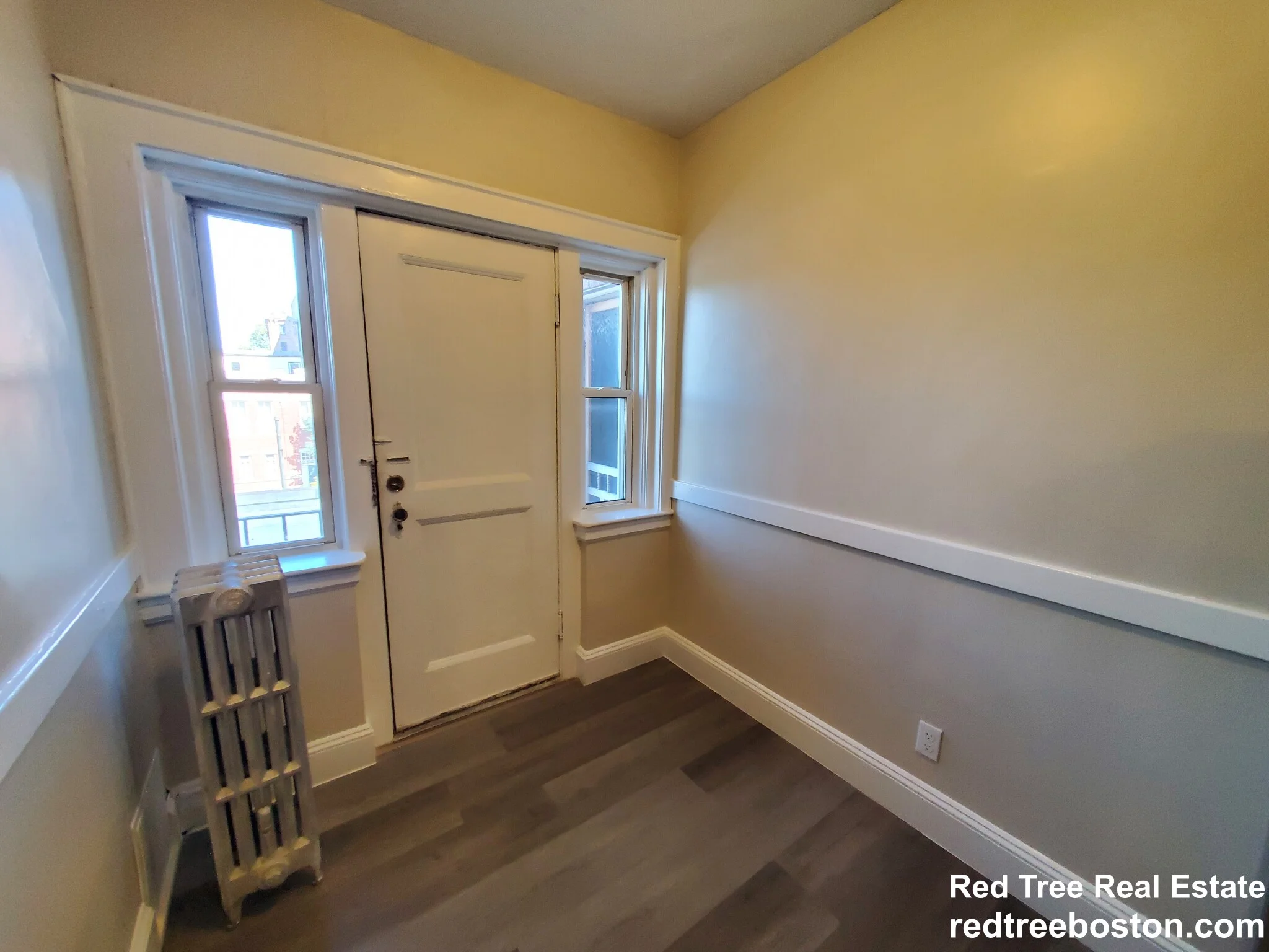 4 Cogswell Ave, North Cambridge
