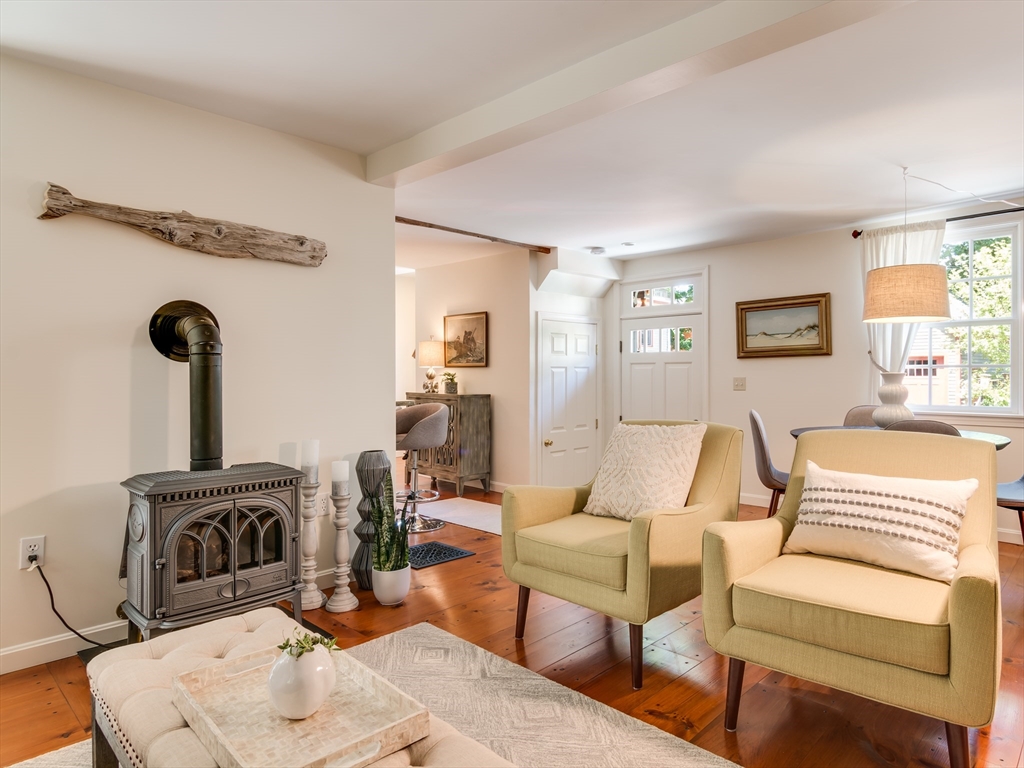 2 Atwood St, Newburyport